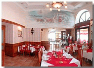 Red mail coach Restauran Budapest